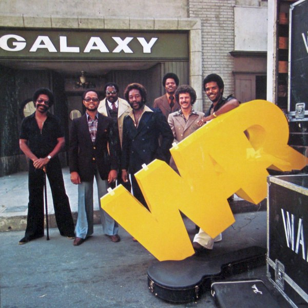 R-3208683-1320712966