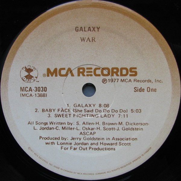 R-3208683-1320712978